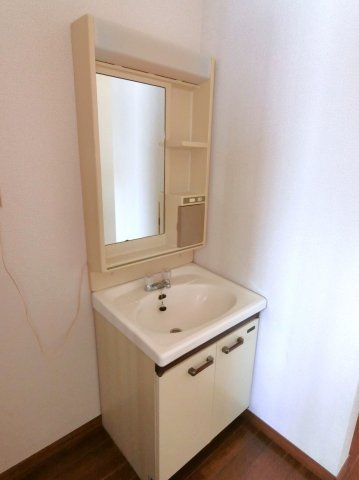 ハウスMTの独立洗面台