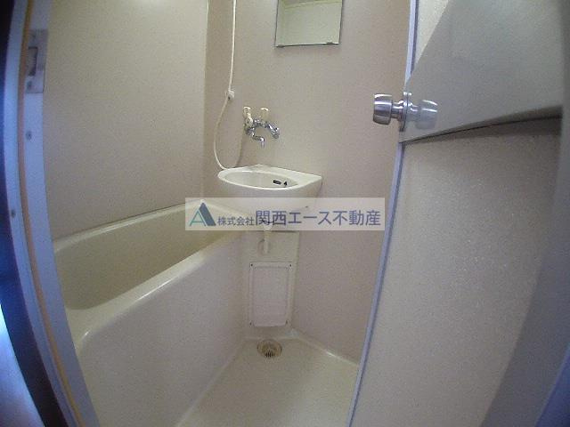  | リバティー石切