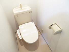 清潔感のあるトイレです