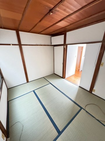 白鳩荘C棟の和室