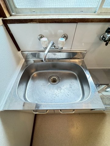 白鳩荘C棟の洗面所