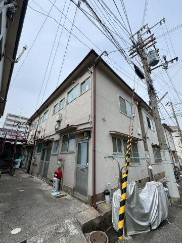 白鳩荘C棟の外観