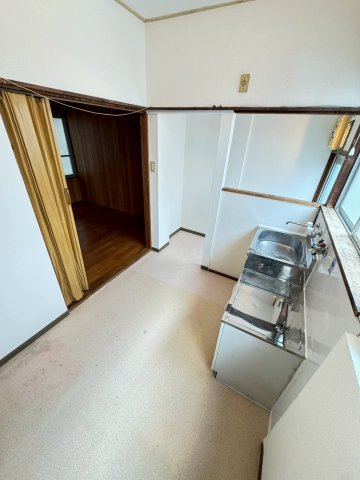 白鳩荘C棟の居間・リビング