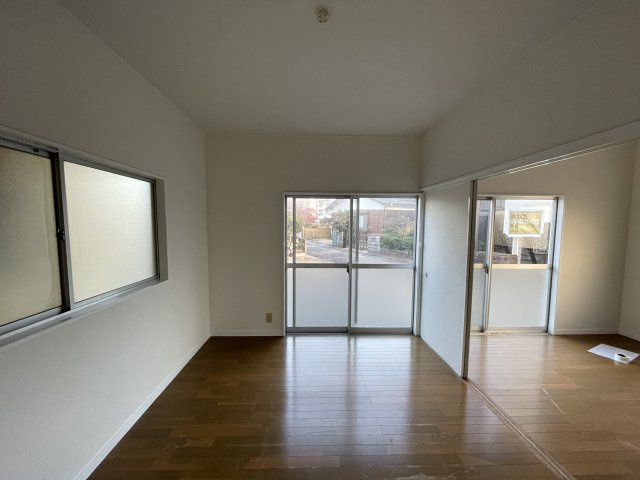  | 引き戸で仕切られているお部屋は1つのお部屋としても利用可能です。