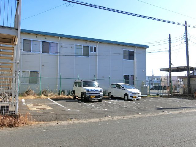 シティーハイムサンローズの駐車場