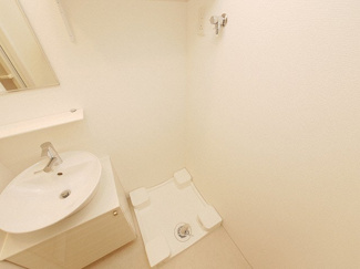 【設備】 | エスリード弁天町クレール | 洗濯機置き場です