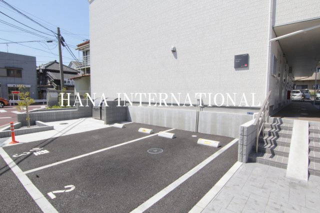 リブリ・行徳の駐車場