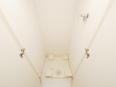 【設備】 | リッツ難波南Ⅱ | 洗濯機置き場は室内にあります