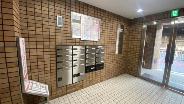 東洋交易ビルのその他共用部分|共用ポストです