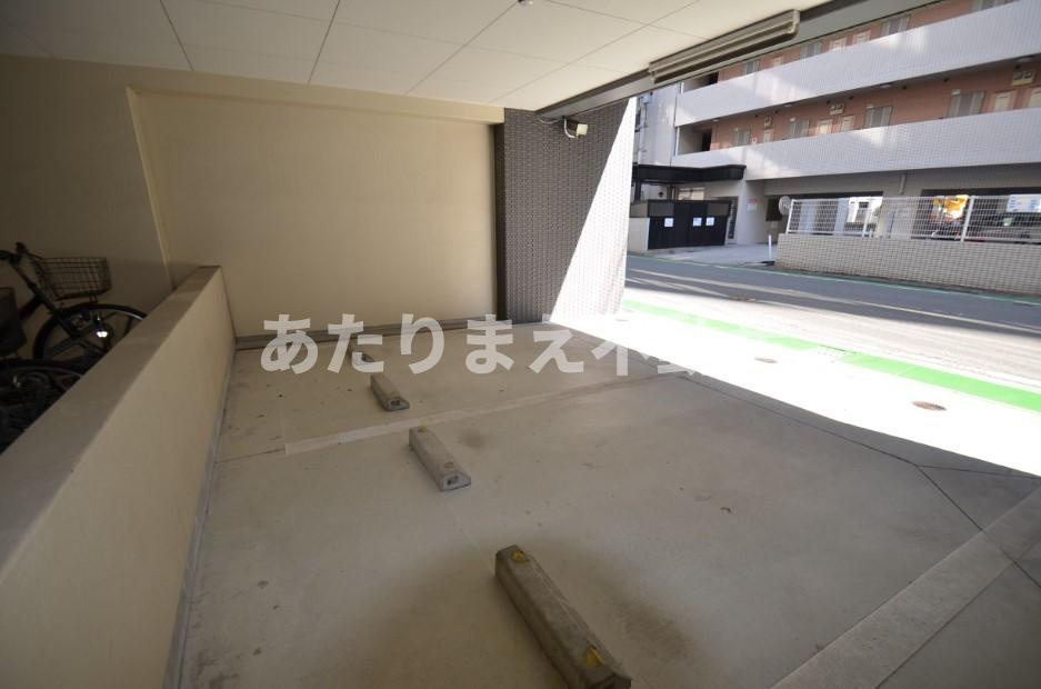 カーサ・スパジオの駐車場