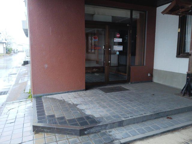 【玄関】