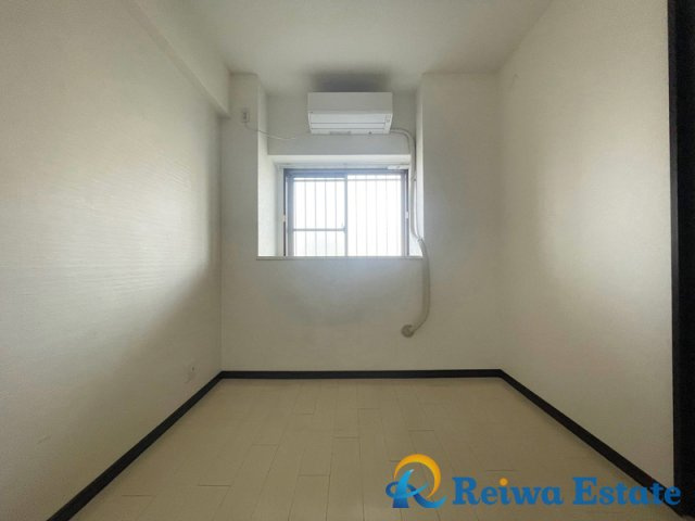 ジェームス湘南の洋室