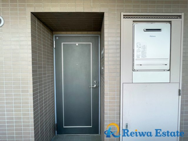 ジェームス湘南の玄関