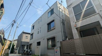 【外観】 | アプリーレ中野 | 鉄筋コンクリート造のがっちりとした建物。
