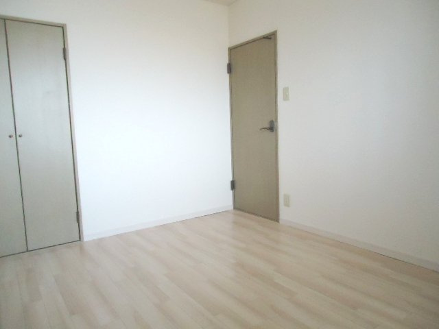 プリマベーラの内装|洋室