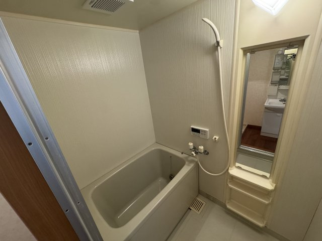 プラスパァ・Ｆの浴室