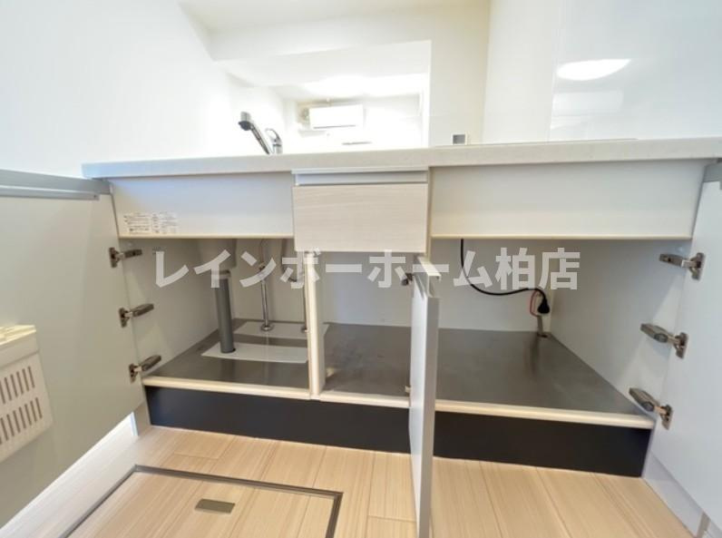 【仲介手数料：50％OFF】対象物件！のキッチン|キッチンシンク下の収納スペースです