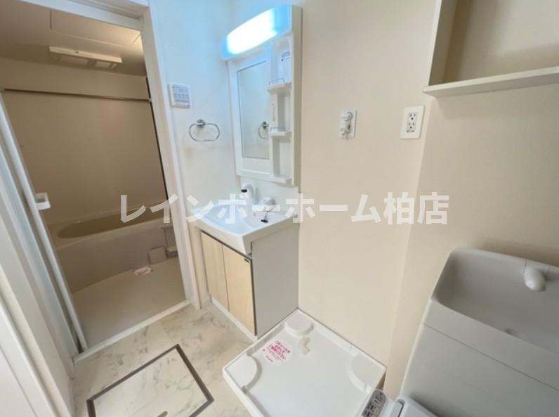 【仲介手数料：50％OFF】対象物件！の洗面所|明るい洗面所です