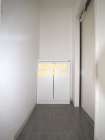 Fmaison fogliaの玄関|明るい玄関です