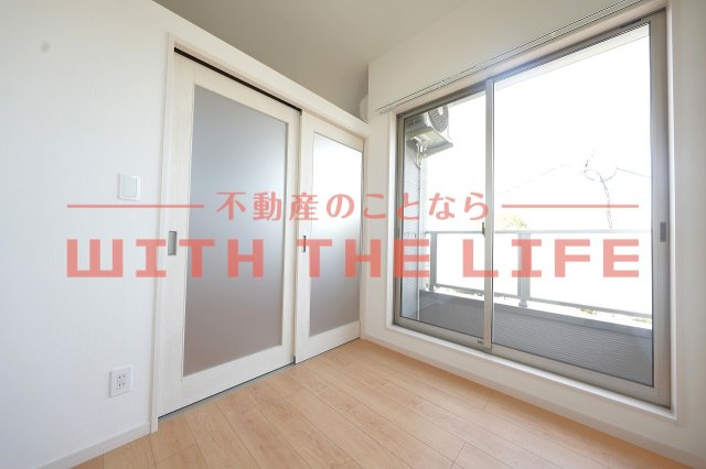 シリウス南久留米【10.000円キャッシュバック対象物件】の洋室|明るい洋室です