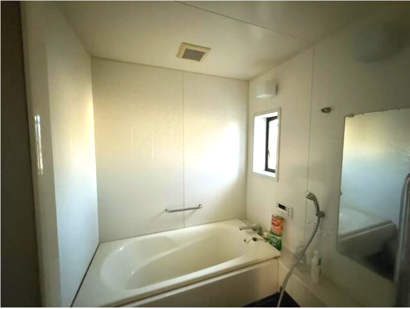 玉村町大字川井　中古1500の浴室