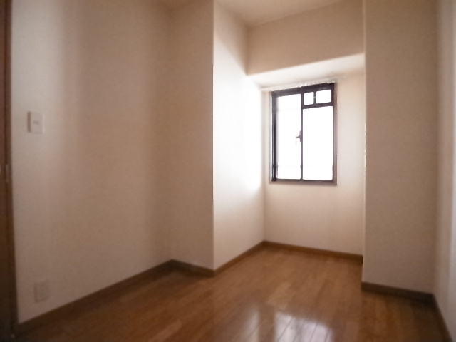 神戸市兵庫区門口町の賃貸マンションの内装