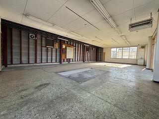 下野市柴テナント1のロビー
