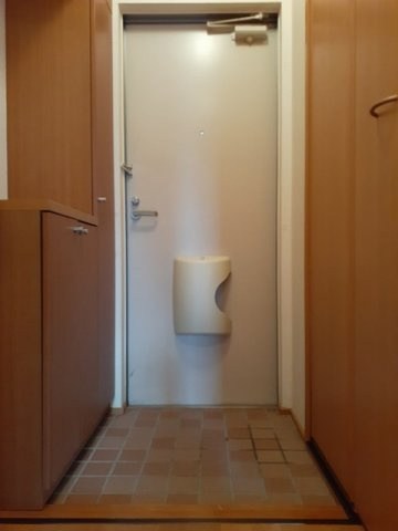 ファインリブＡの玄関