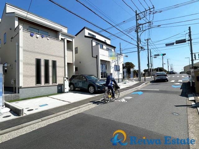 新築戸建　藤沢市辻堂太平台1丁目の前面道路含む現地写真