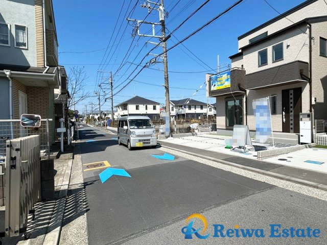 新築戸建　藤沢市辻堂太平台1丁目の前面道路含む現地写真