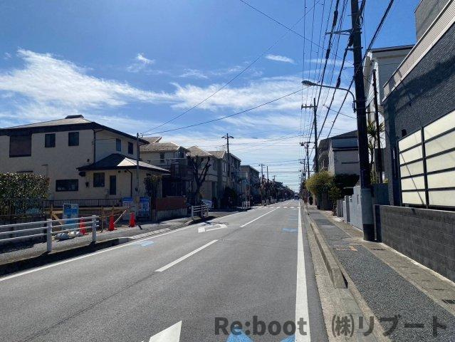 ラ・セレンテの駐車場