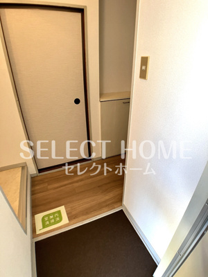 【玄関】 | リーベンデール | 明るい玄関です