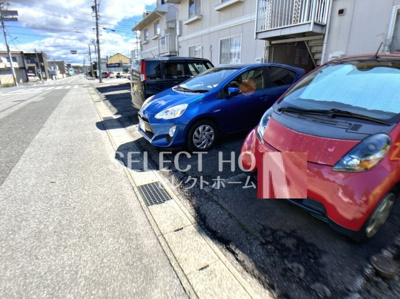 【駐車場】 | リーベンデール | 駐車場完備です
