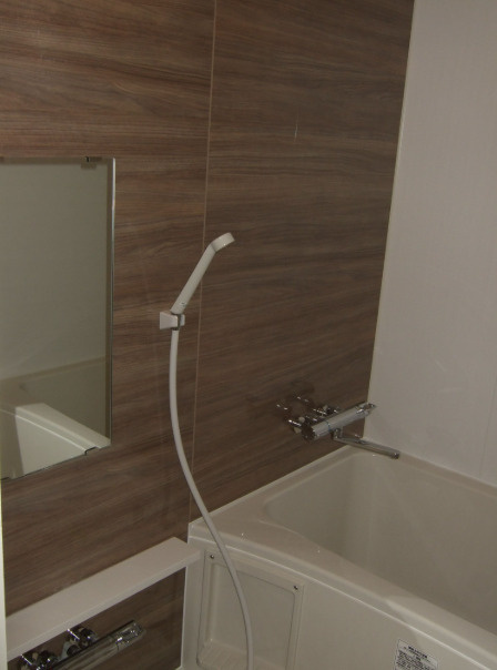 サーパスシティ前原参番館の浴室