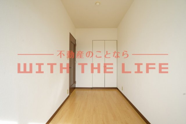 パークノヴァ久留米中央【キャッシュバック対象物件】の洋室|コンパクトで使いやすい洋室です