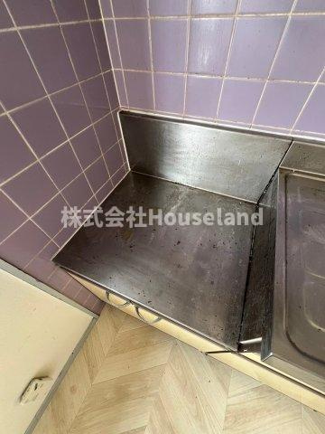 ファンシェット神前のキッチン