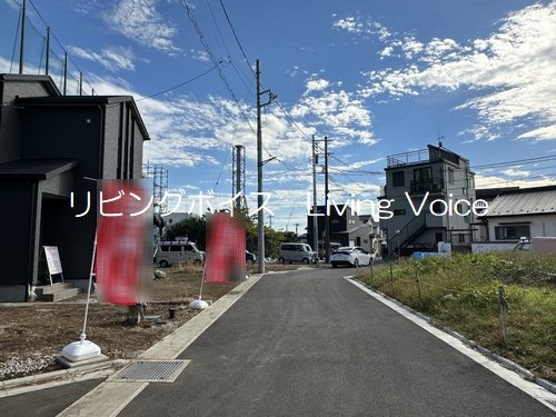 【前面道路含む現地写真】 | 【仲介手数料０円】秦野市菩提　中古一戸建て　2号棟 | 【仲介手数料０円】秦野市菩提　中古一戸建て