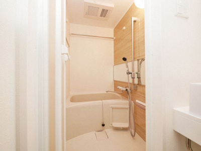 【浴室】 | アドバンス新大阪ラシュレ | 日々の暮らしに欠かせないお風呂です