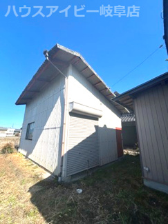 【外観】 | 各務原市前渡西町和風建築の中古住宅！敷地広々169坪！お車スペース4台以上可能！離れ・倉庫あり！ | 各務原市前渡西町和風建築の中古住宅！敷地広々169坪！お車スペース4台以上可能！離れ・倉庫あり！