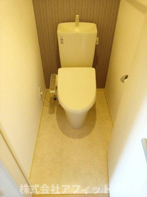 【トイレ】 | Ｄ－グレイス　A棟 | 温水洗浄暖房便座