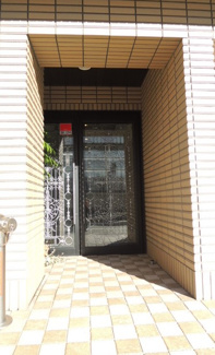 【エントランス】