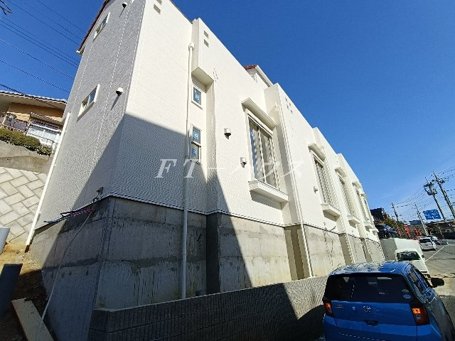 ｃｈａｌｅｔプラス駿河台のエントランス