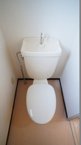 クレセントフジAのトイレ