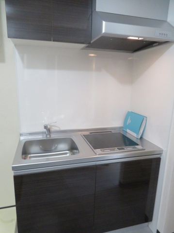 MESSAGE放出東のキッチン