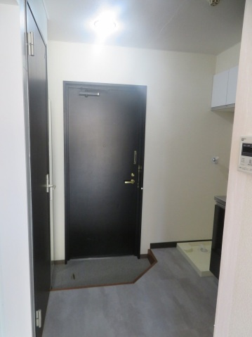 MESSAGE放出東の玄関