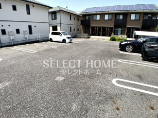 【駐車場】 | 車をお持ちの方に嬉しい駐車場付きの物件です