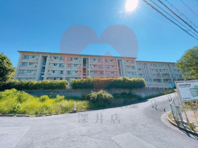 【エントランス】 | スマリオ三原台団地4棟