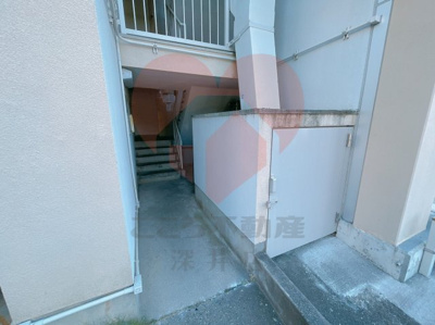 【エントランス】 | スマリオ三原台団地4棟