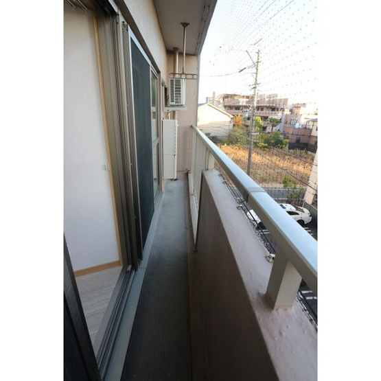 【バルコニー】 | パラシオン覚王山