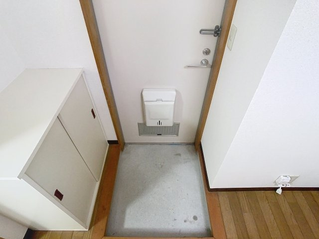 オアシス2の玄関|内装はサンプルとなります（2-D写真)